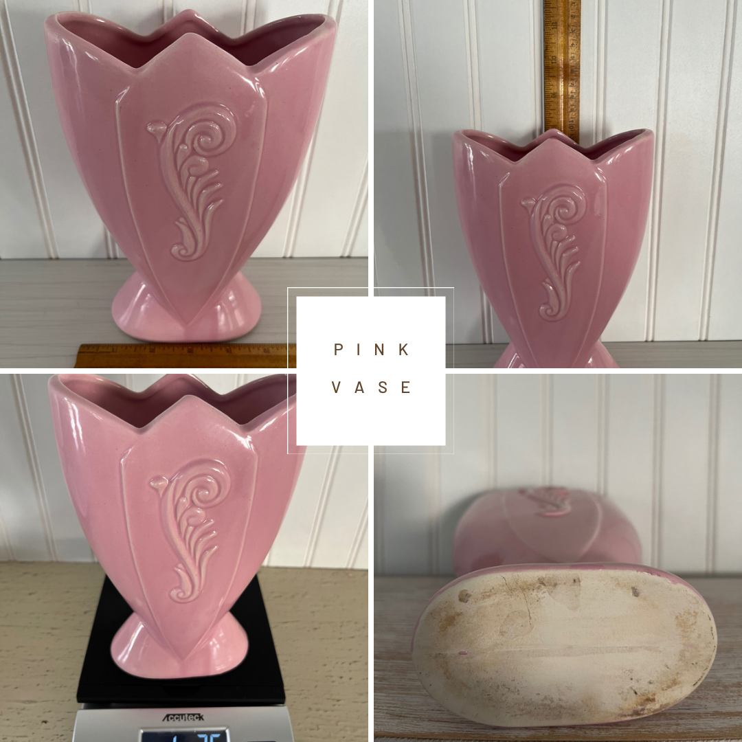 1940s Vintage Art Deco Fredericksburg Pottery Fan Vase in Pink Ceramic with Floral Design