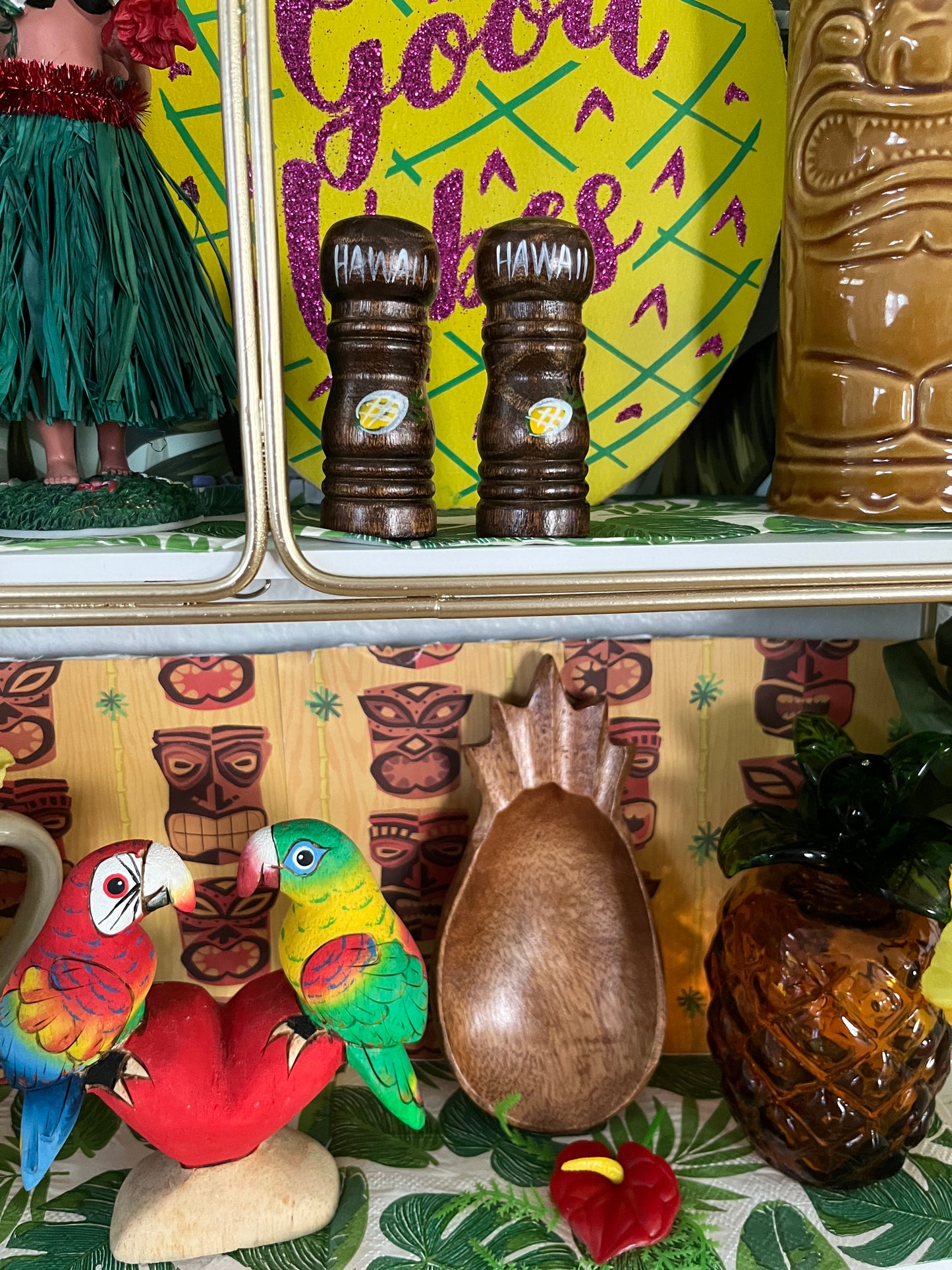 Aloha Tiki Islands Vintage Kitschy Souvenir Ebony Wooden Salt & Pepper Shakers with Pineapple Design