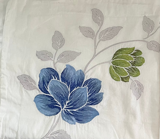 Vintage Style Cynthia Crowley embroidered Blue Green & White king cotton Shams