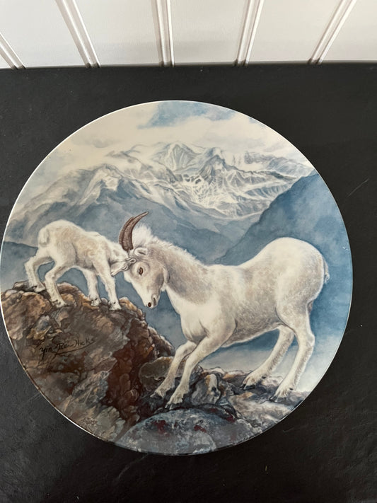 Vintage Knowles 'A Gentle Persuasion' Mountain Goat with Baby Collectible Plate - Yin Rei Hicks Wildlife Art