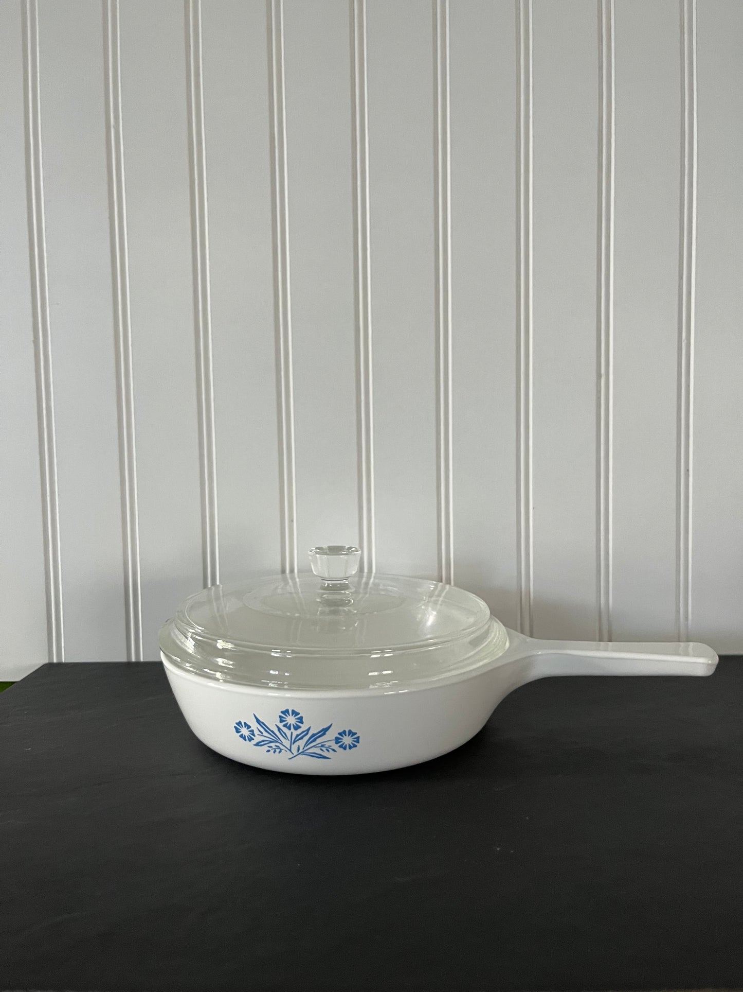 Vintage Corning ware Cornflower Blue on White White Menuette Pan with Lid - P-83-B 6.5"