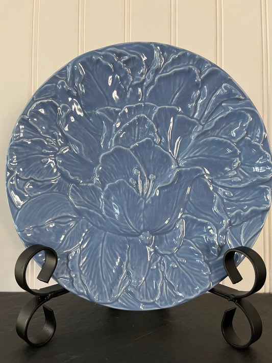 Vintage Decorative Embossed Floral Hibiscus Plate - 8" Diameter - Periwinkle Blue - Classic Elegance