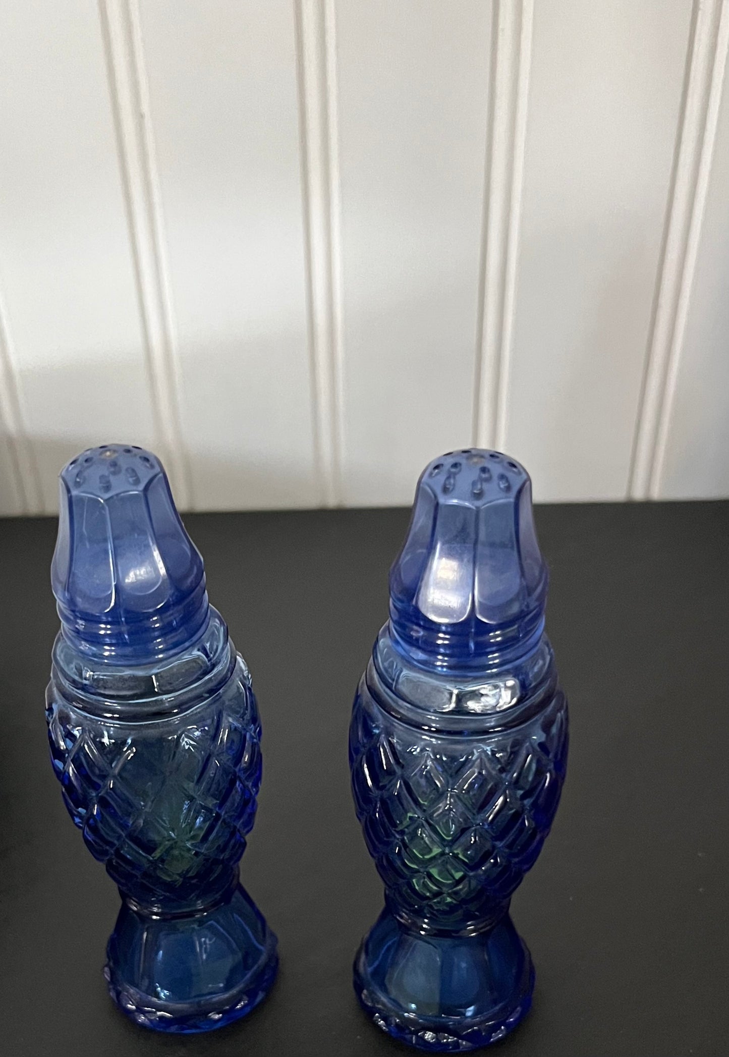 Vintage 1970s Avon Crystal Point Cobalt Blue Cut Glass Salt & Pepper Shakers