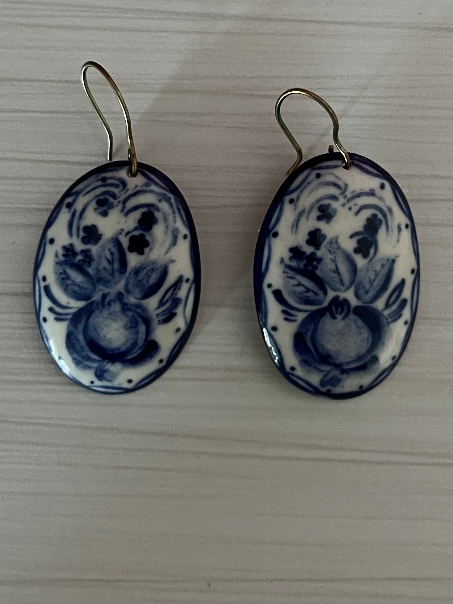 Vintage Dutch Delft Blue & White Floral Pottery Drop Dangle Earrings Collectible