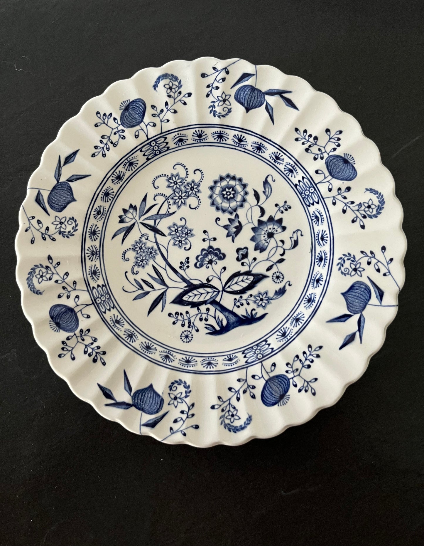 Grandmillennial Style Vintage 1970s English Ironstone Blue Nordic Classic J & G Meakin Blue and White Bread and Butter Plate - 7" Diameter